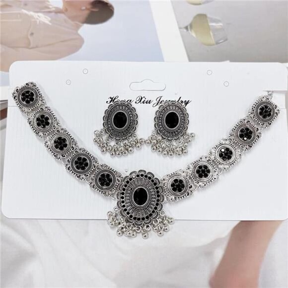 Vintage Austrian Black & Silver Necklace Earrings Jewelry Set for Women - Picture 4 of 7